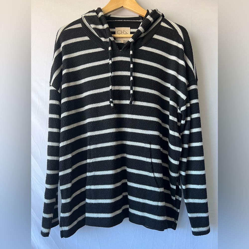 Chaser Stripe Side Slit Hooded Top